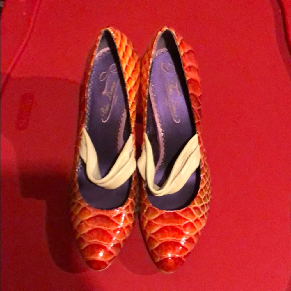 Poetic license heels